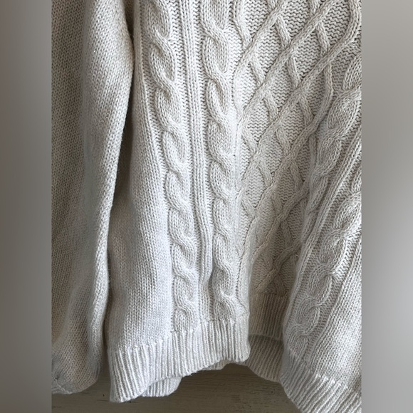 Janie And Jack Cable Knit Scallop Collar Sweater - Picture 13 of 16